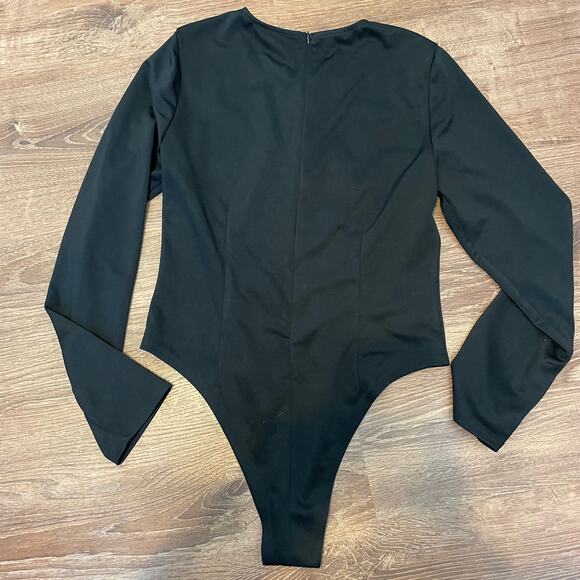 Twelve byOntWelfth Long Sleeve Lace Up Thong Bodysuit - Picture 2 of 13